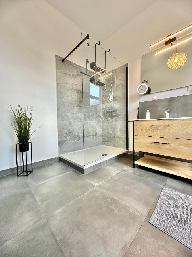 Exklusives City-Apartment Im Herzen Oldenburgs Mit Balkon Und Parkplatz A36 Exteriör bild